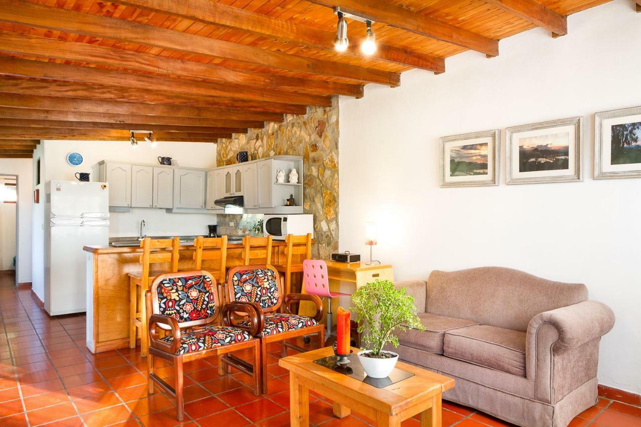 Villa La Casa De Piedra à Guatapé Extérieur photo