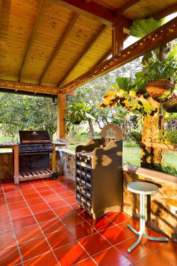 Villa La Casa De Piedra à Guatapé Extérieur photo