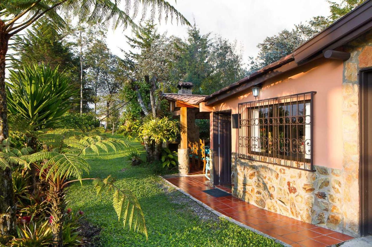 Villa La Casa De Piedra à Guatapé Extérieur photo
